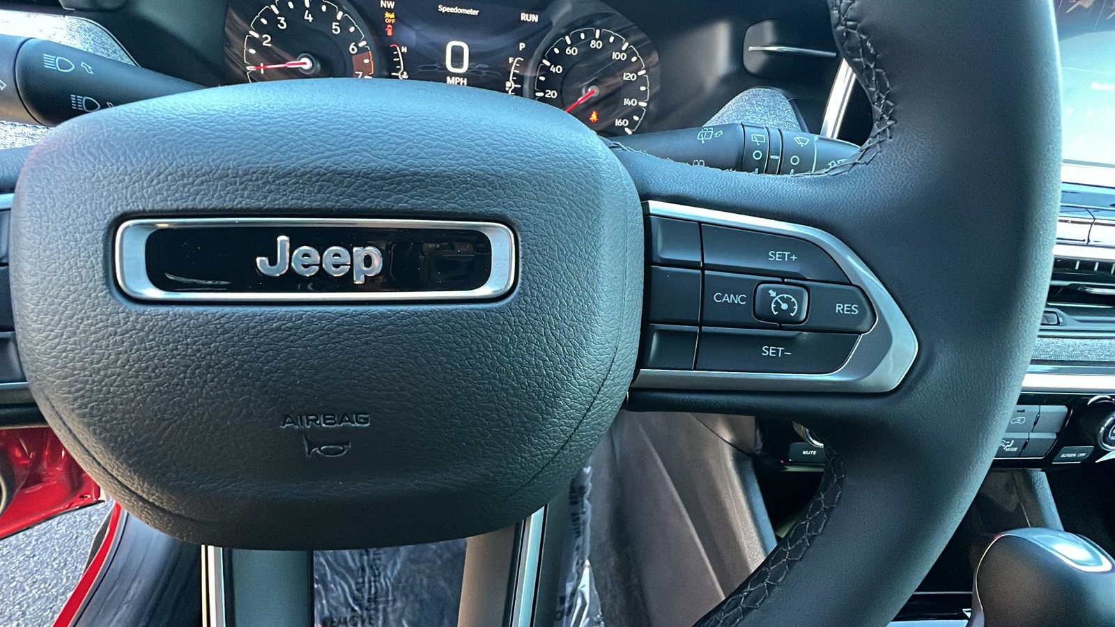 2025 Jeep Compass Latitude 29