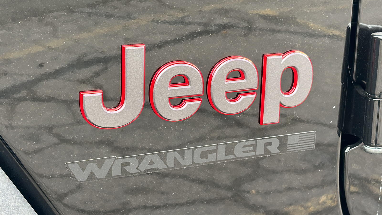 2025 Jeep Wrangler Rubicon 7