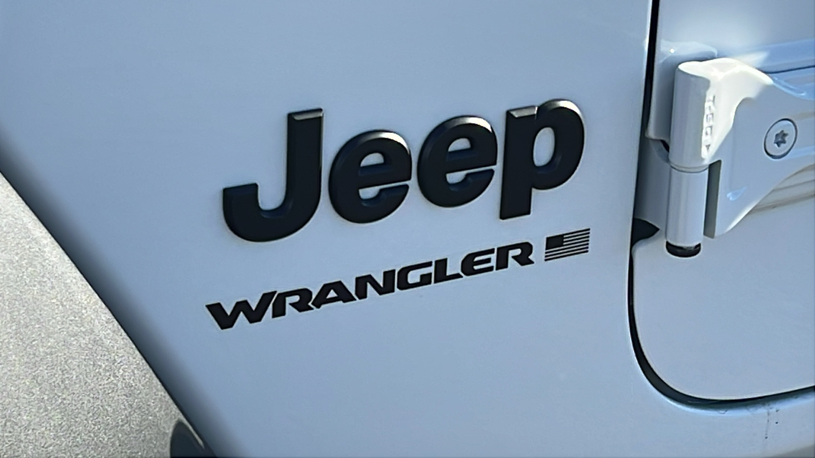 2025 Jeep Wrangler Willys 7