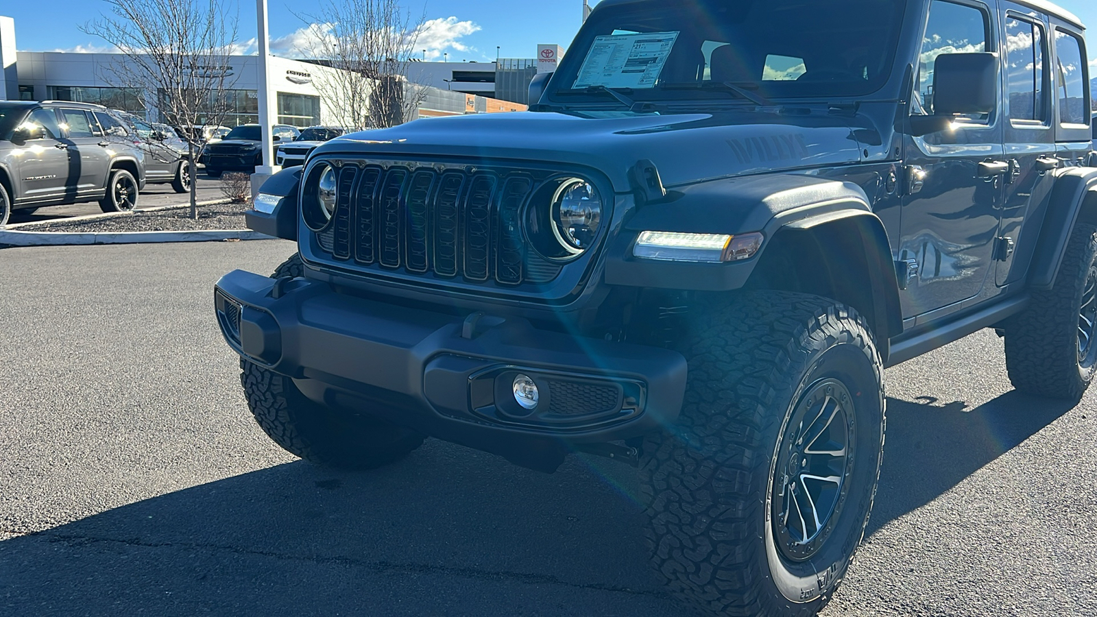 2025 Jeep Wrangler Willys 22