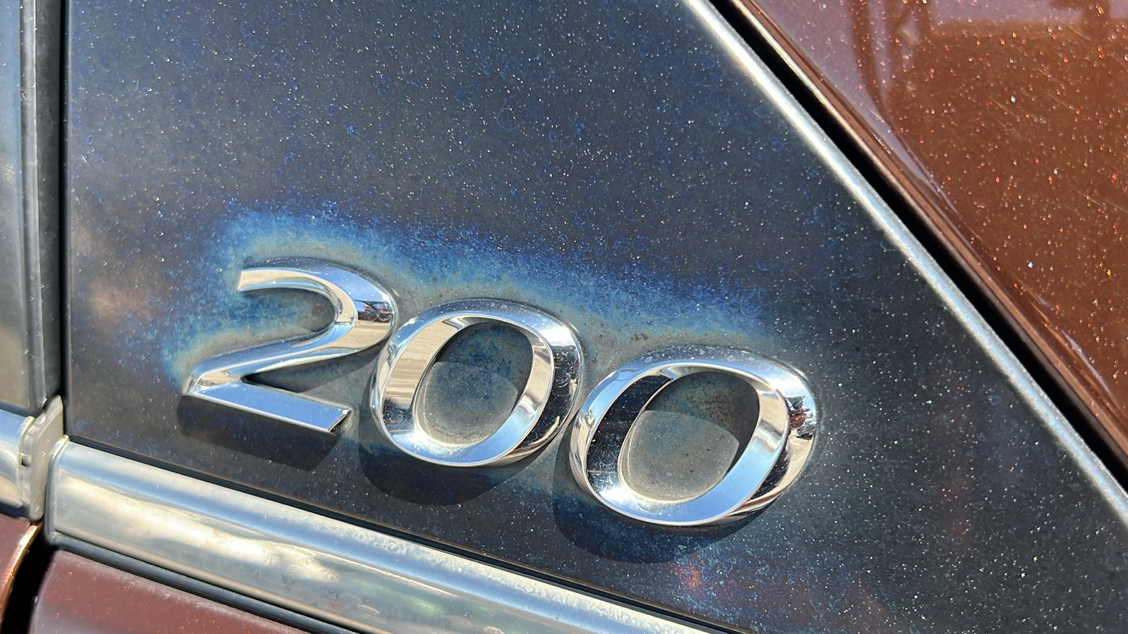 2012 Chrysler 200 LX 7