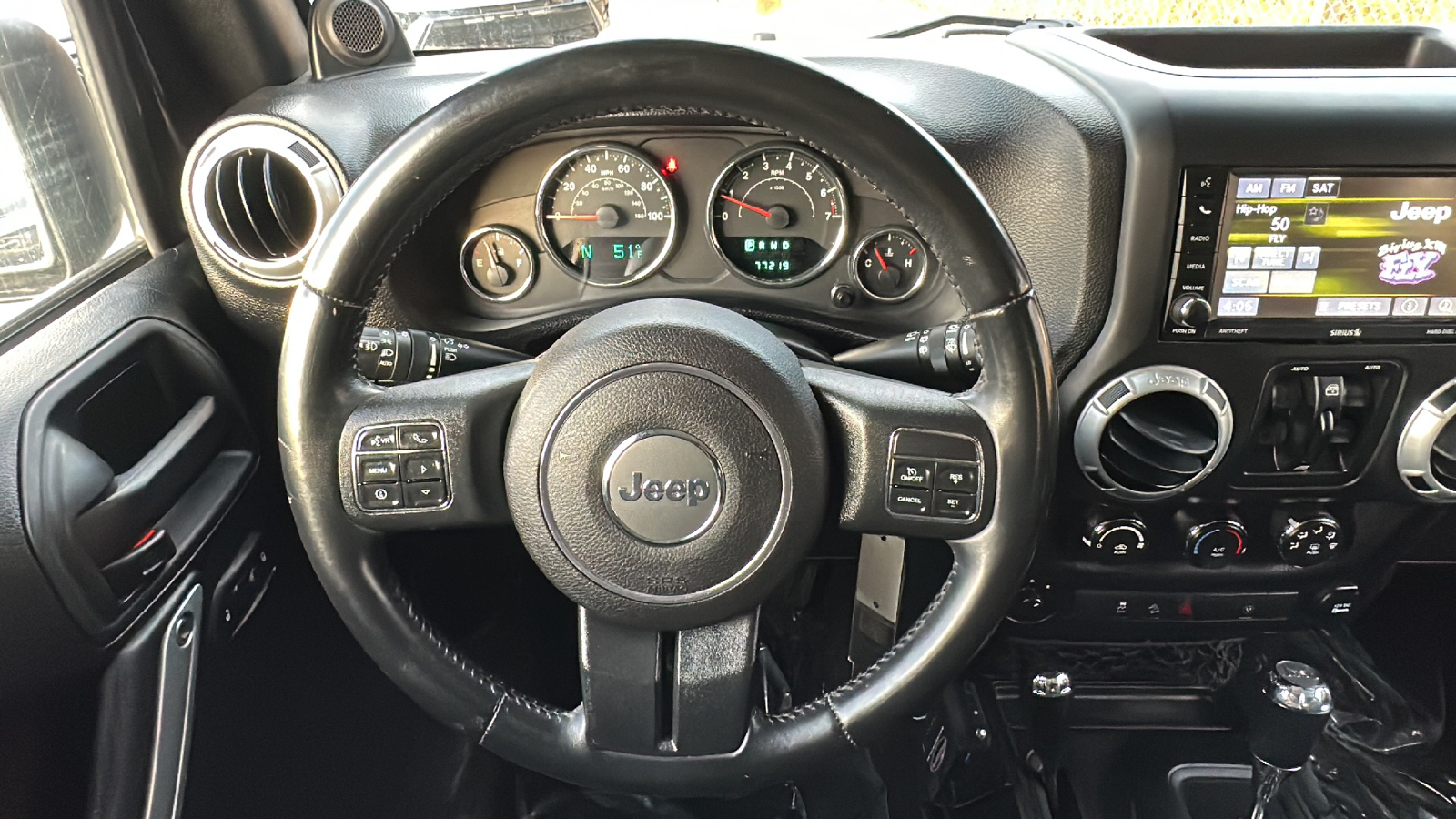 2014 Jeep Wrangler Unlimited Rubicon 15