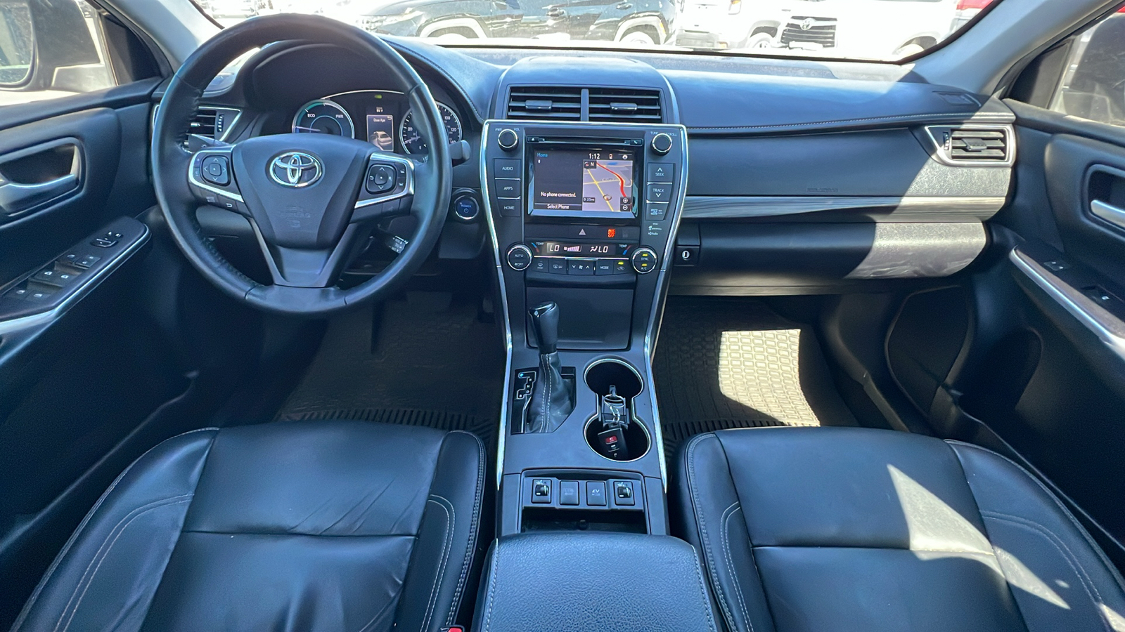 2015 Toyota Camry Hybrid  10