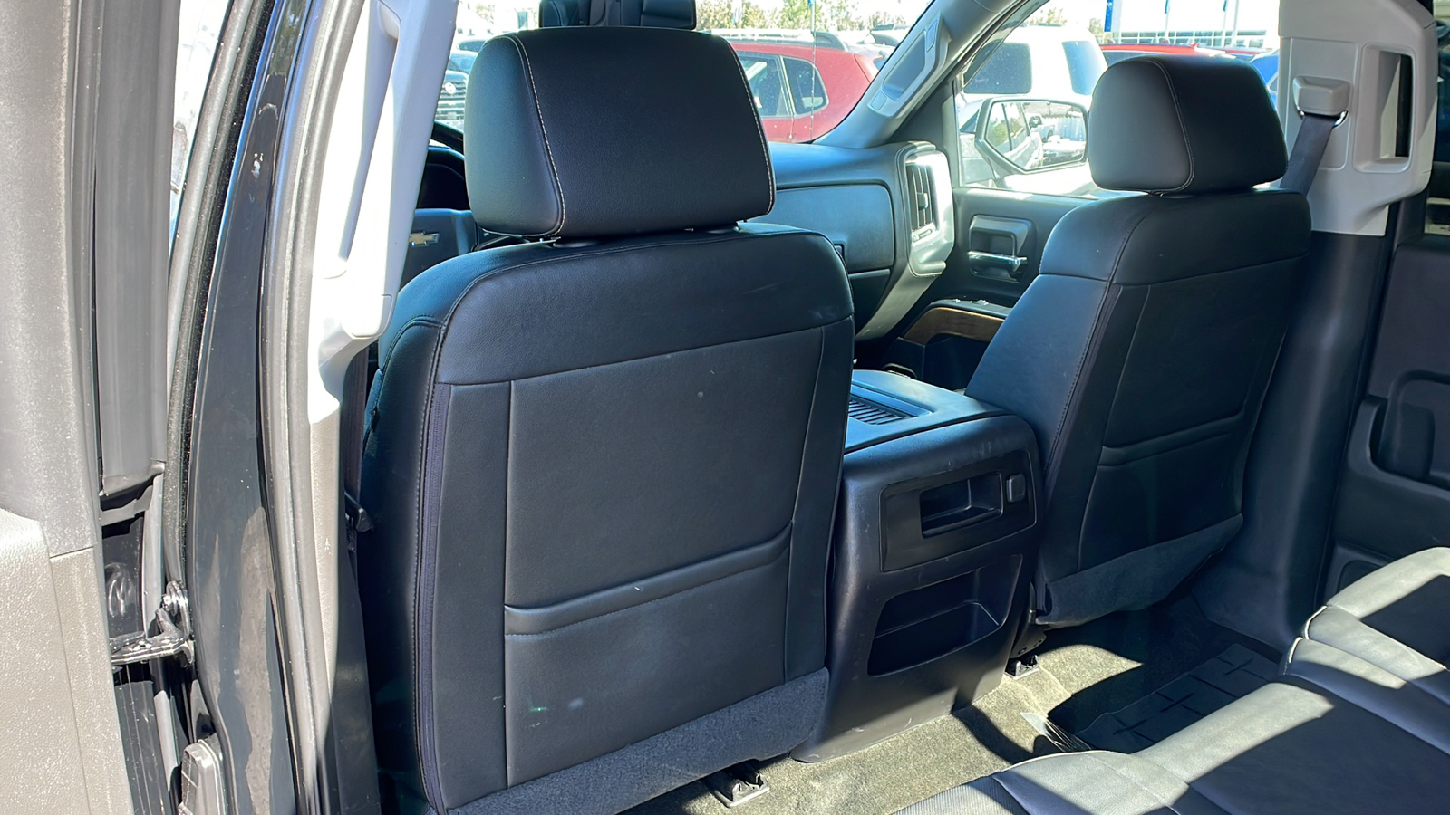 2016 Chevrolet Silverado 1500 LTZ 4WD Crew Cab 143.5 12