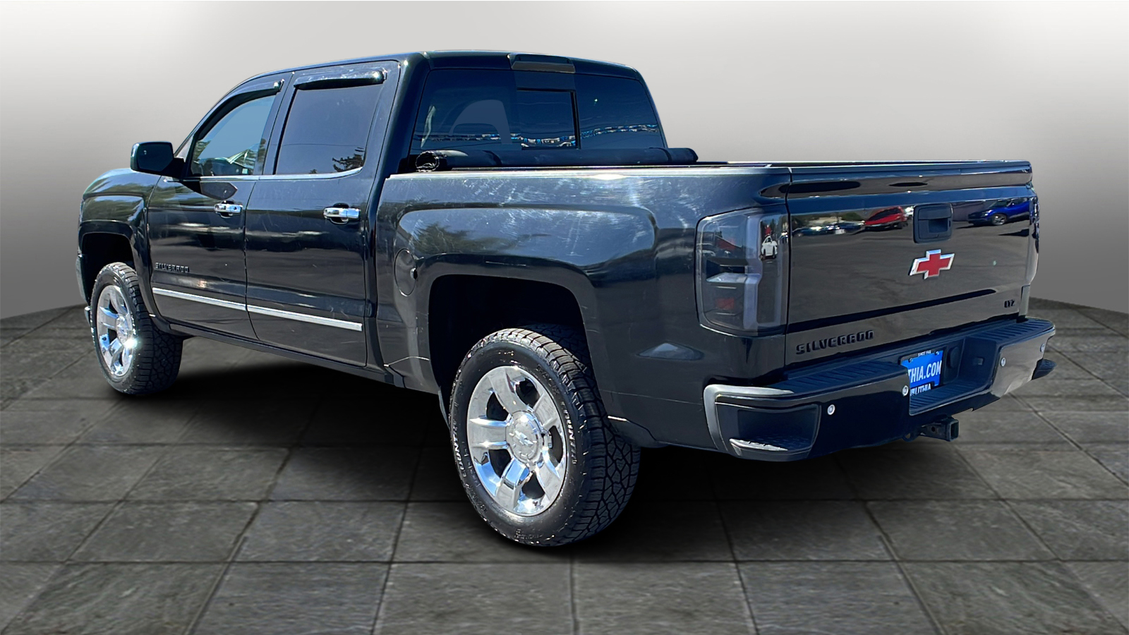 2016 Chevrolet Silverado 1500 LTZ 4WD Crew Cab 143.5 4