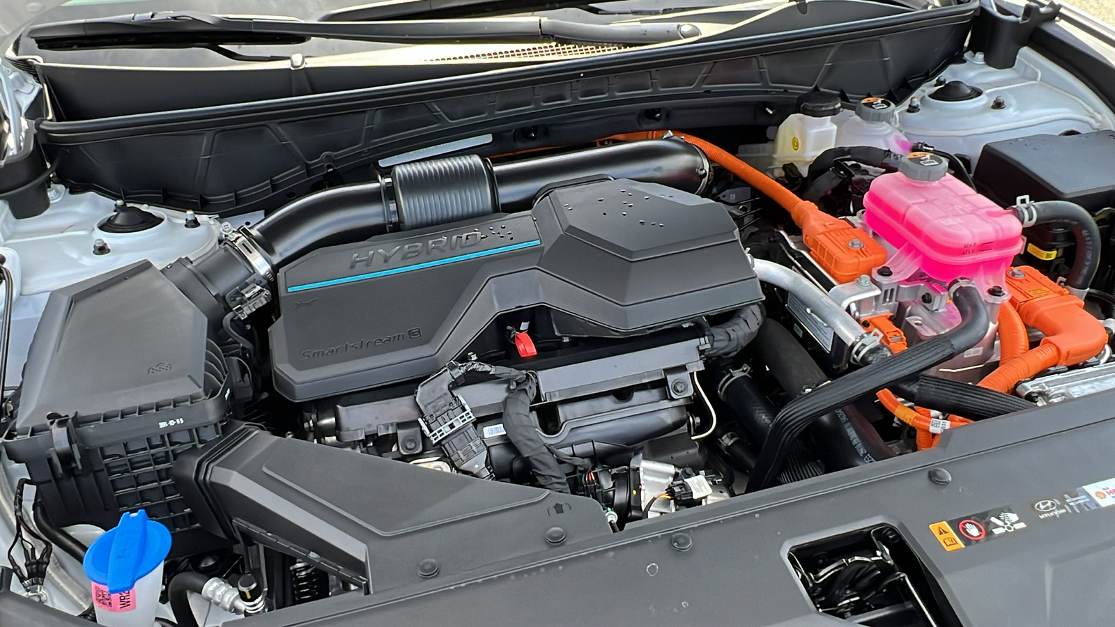 2024 Hyundai TUCSON Hybrid  9