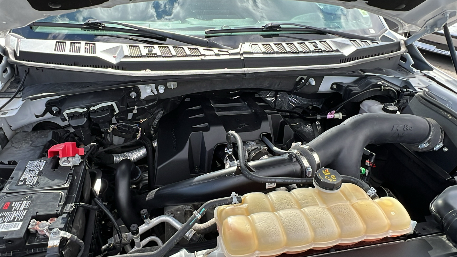 2017 Ford F-150 XLT 4WD SuperCrew 5.5 Box 9