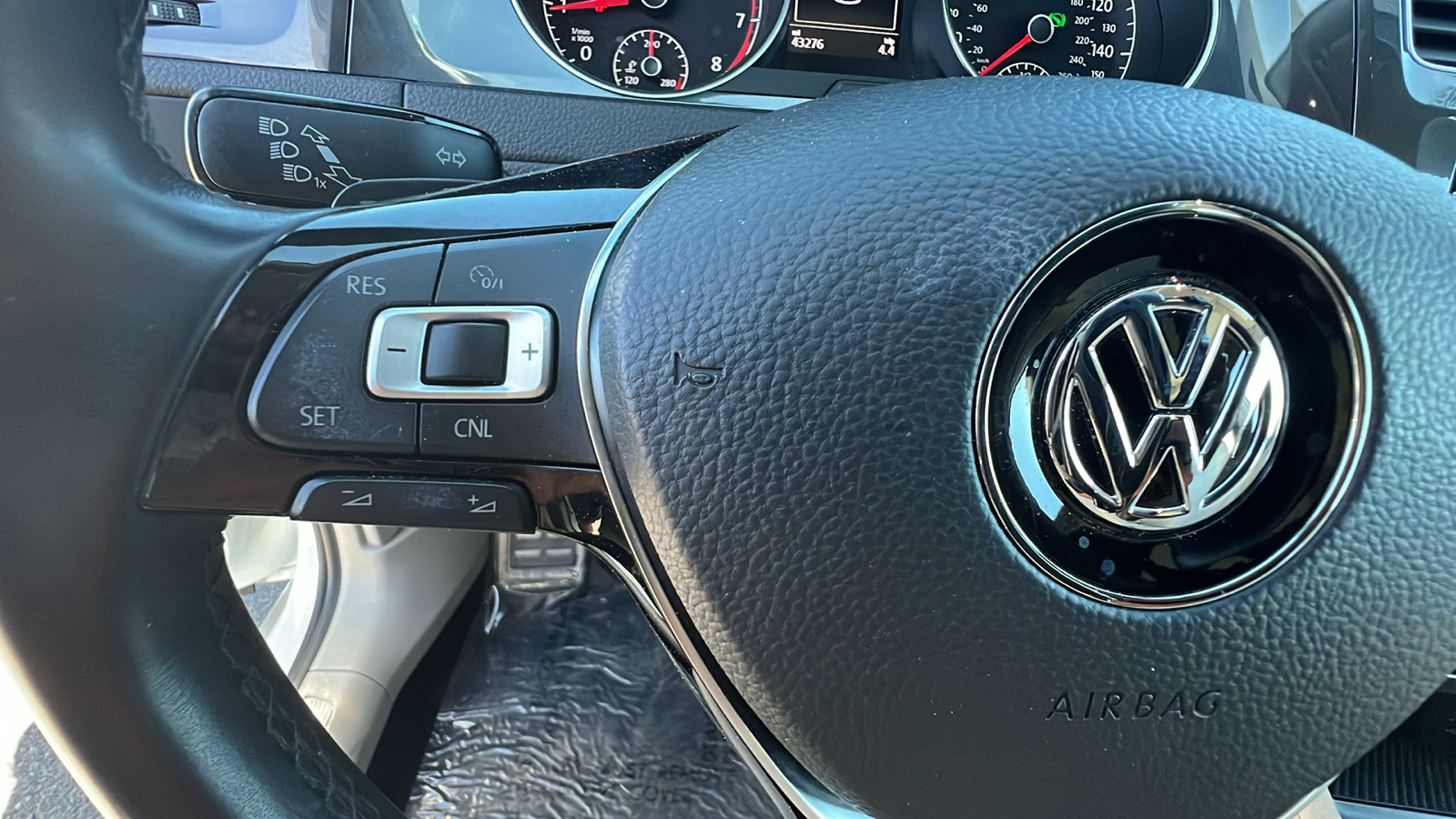 2018 Volkswagen Golf Alltrack SE 28