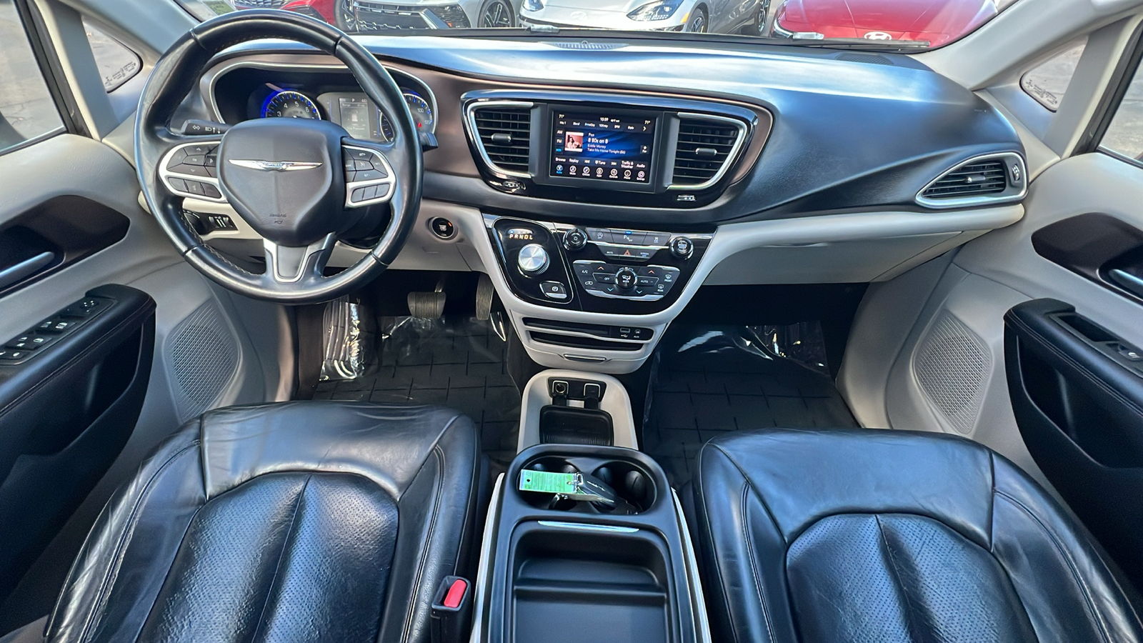 2018 Chrysler Pacifica Touring L 10