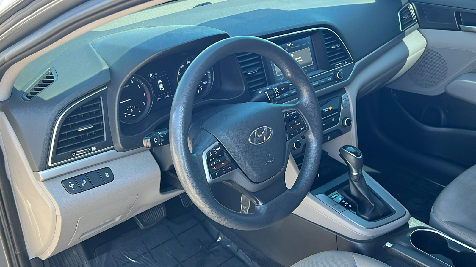 2018 Hyundai Elantra Value Edition 2