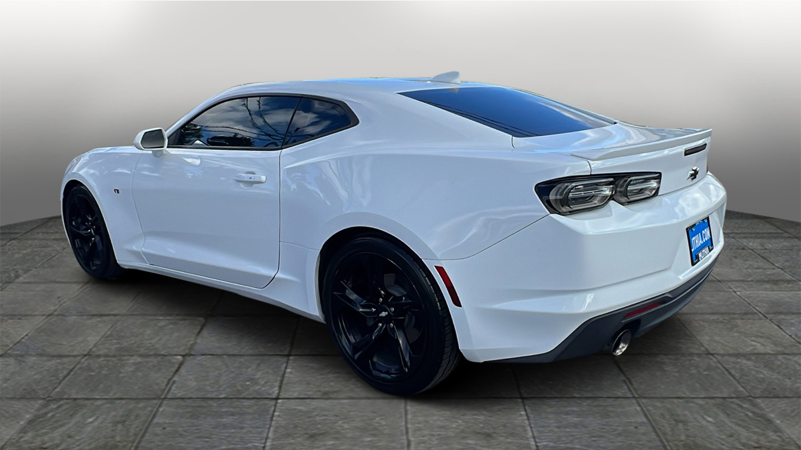 2019 Chevrolet Camaro 1LT 4