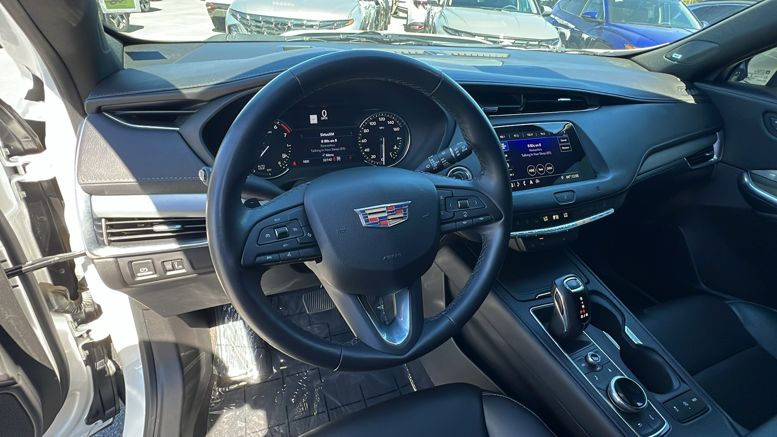 2019 Cadillac XT4 AWD Premium Luxury 2