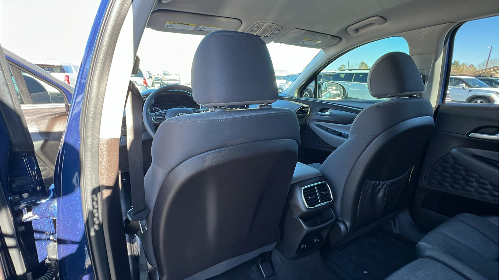 2019 Hyundai Santa Fe SE 12