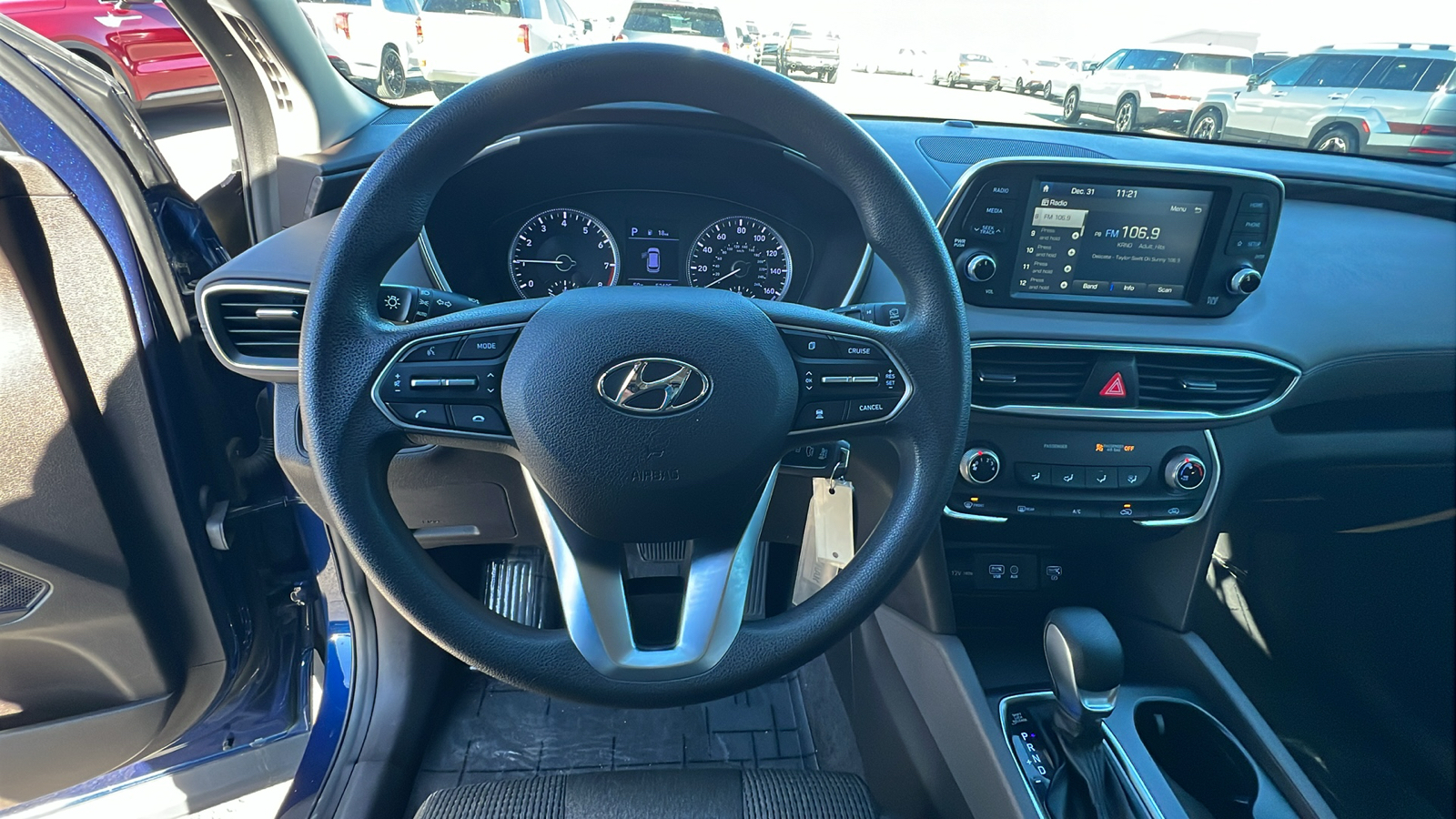 2019 Hyundai Santa Fe SE 15