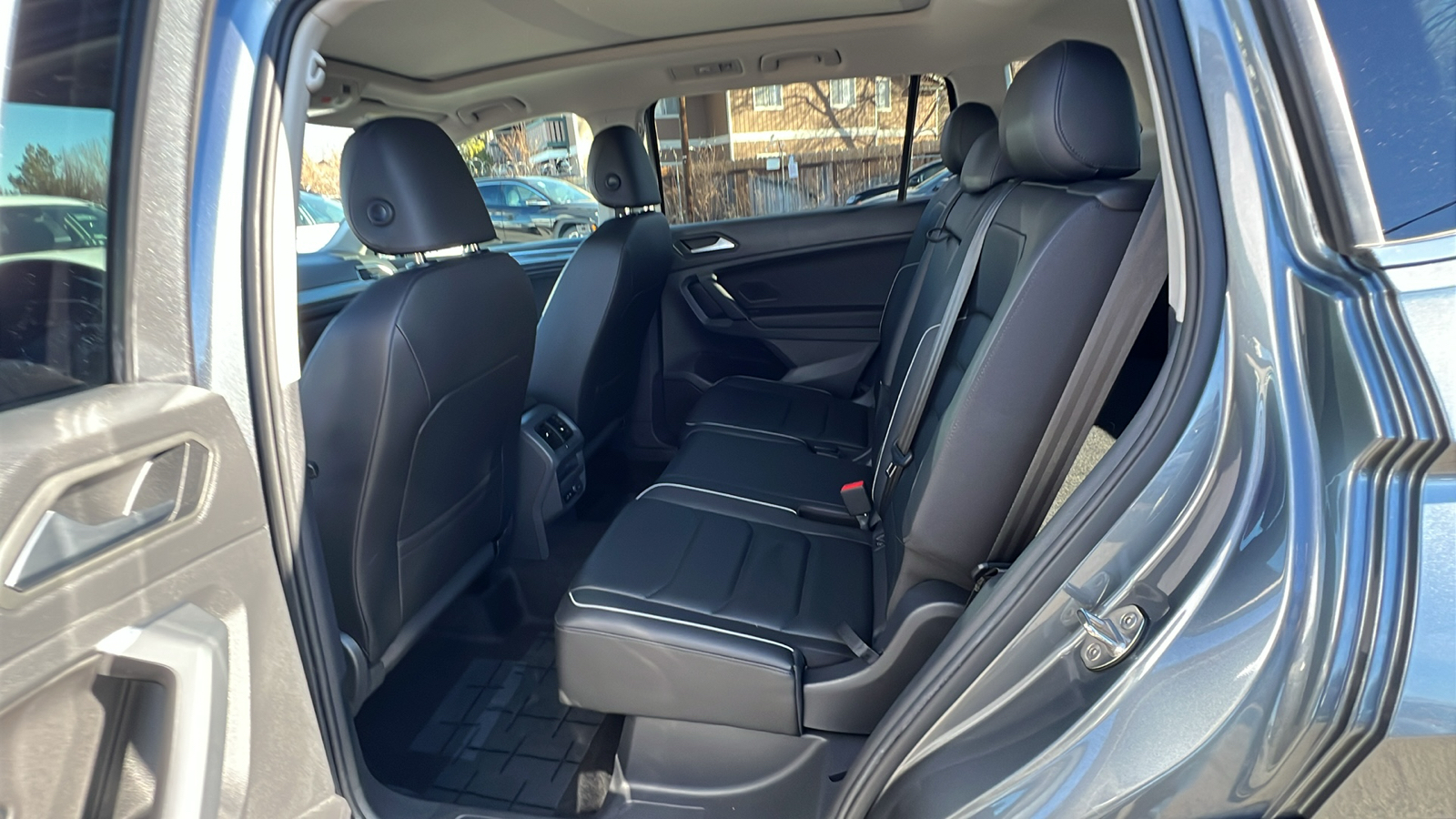 2019 Volkswagen Tiguan SEL Premium 13