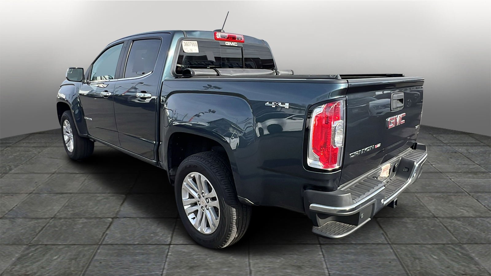 2020 GMC Canyon 4WD SLT Crew Cab 128 4