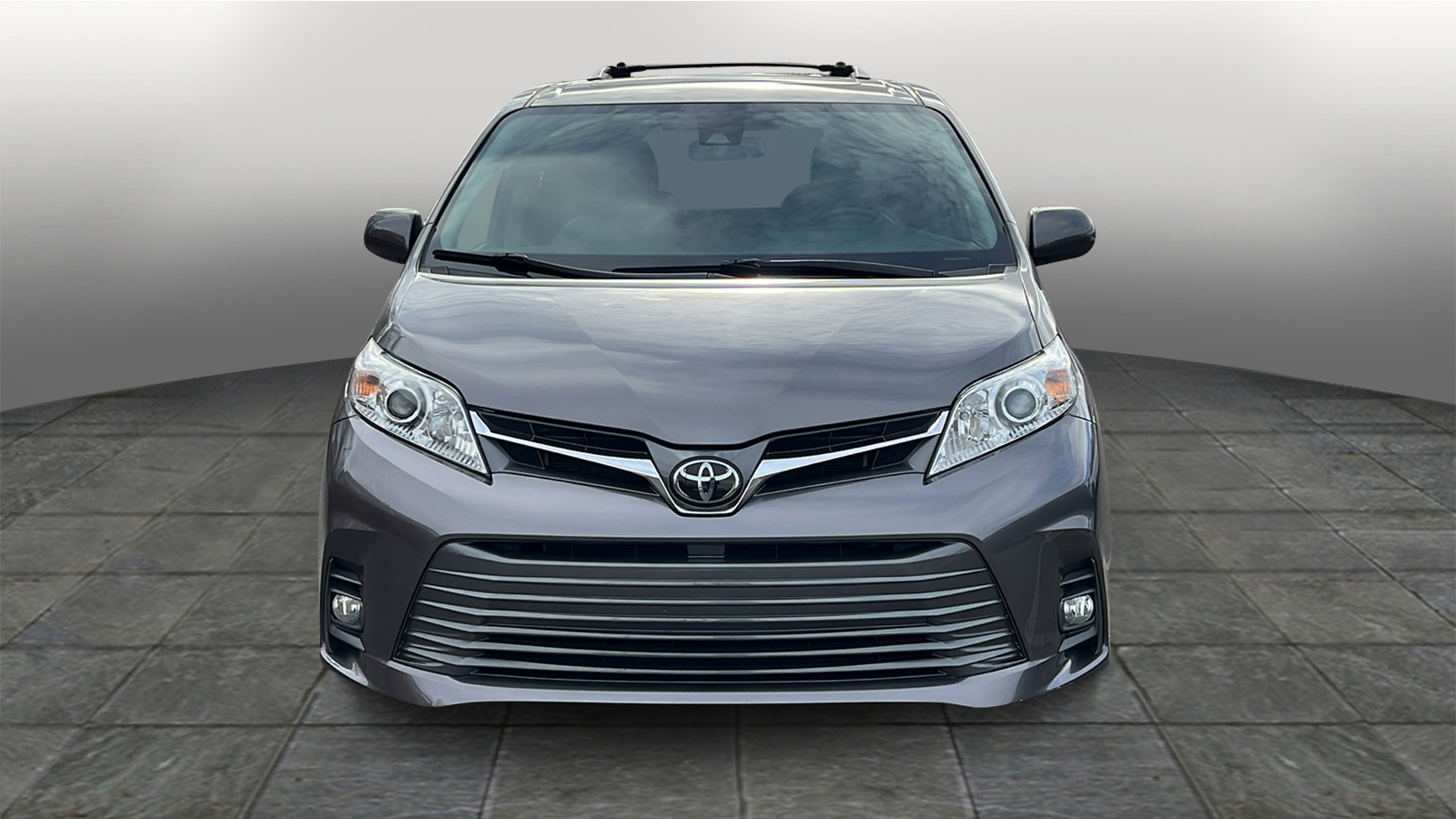 2020 Toyota Sienna XLE Premium 6