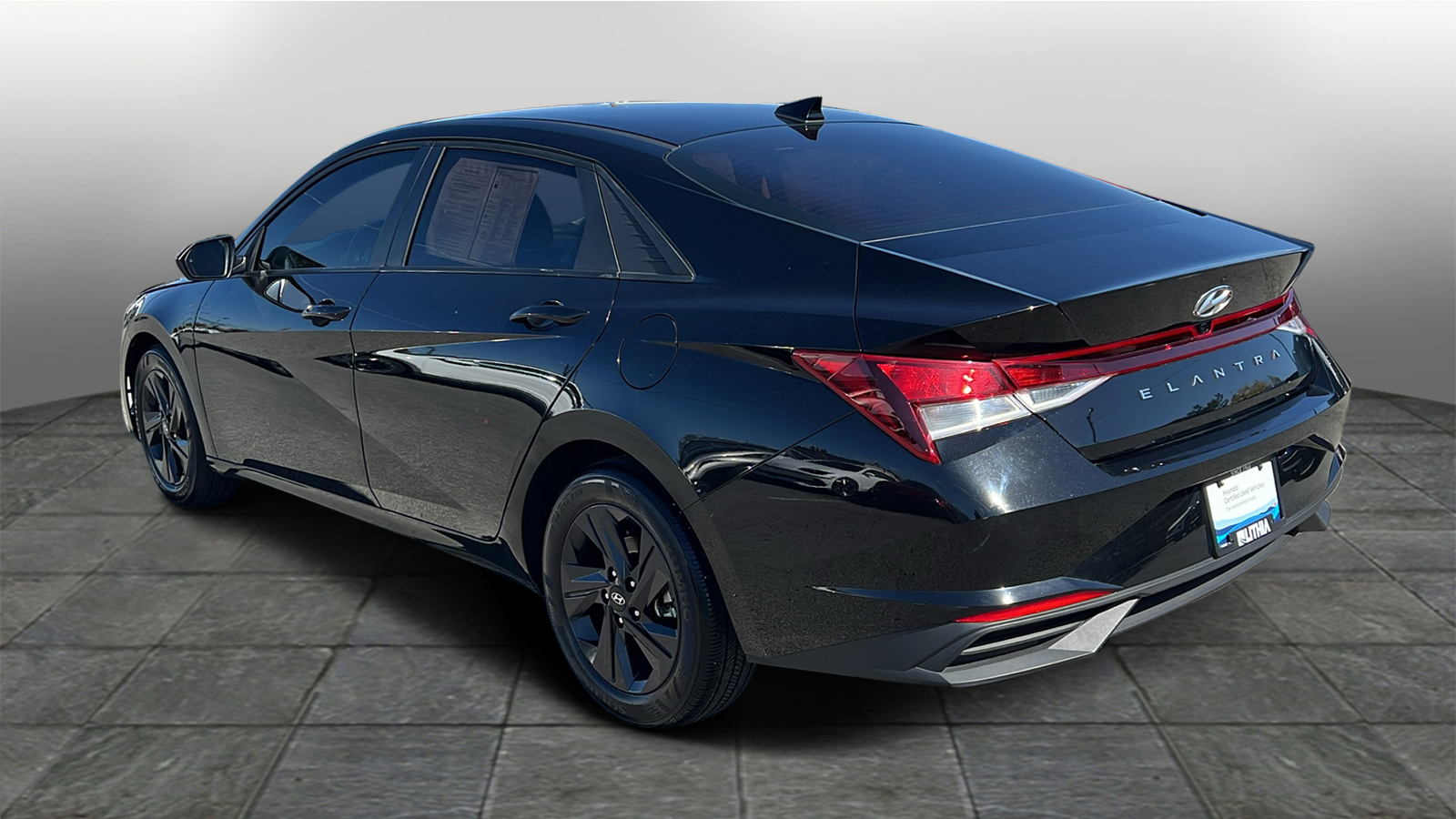 2021 Hyundai Elantra SEL 4