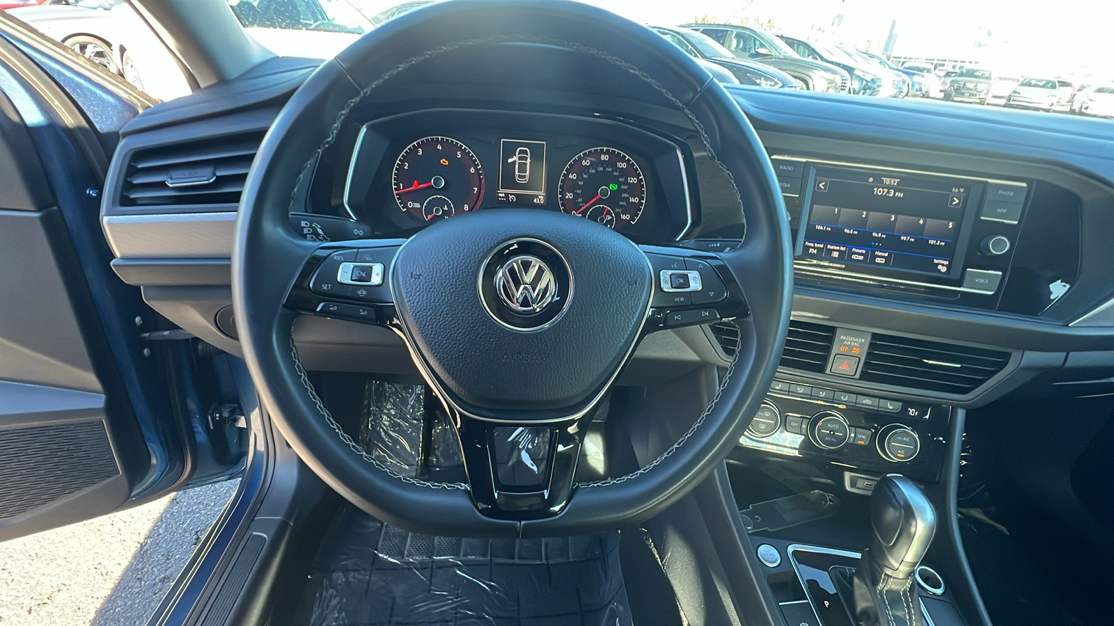 2021 Volkswagen Jetta SE 15