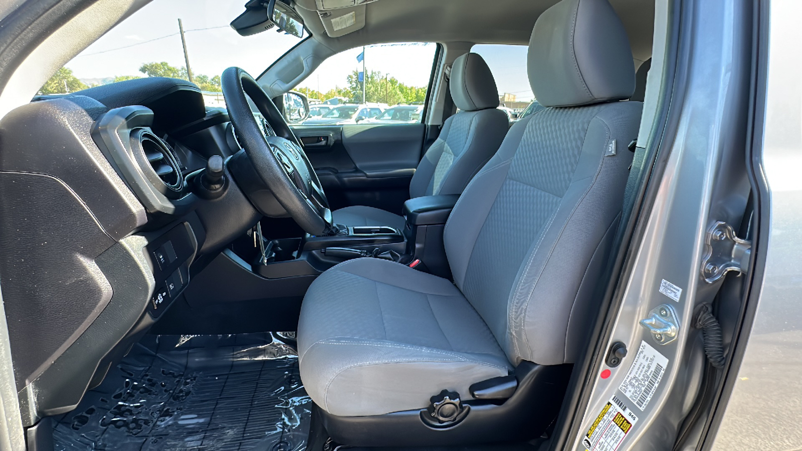 2021 Toyota Tacoma SR Double Cab 5 Bed V6 AT 11