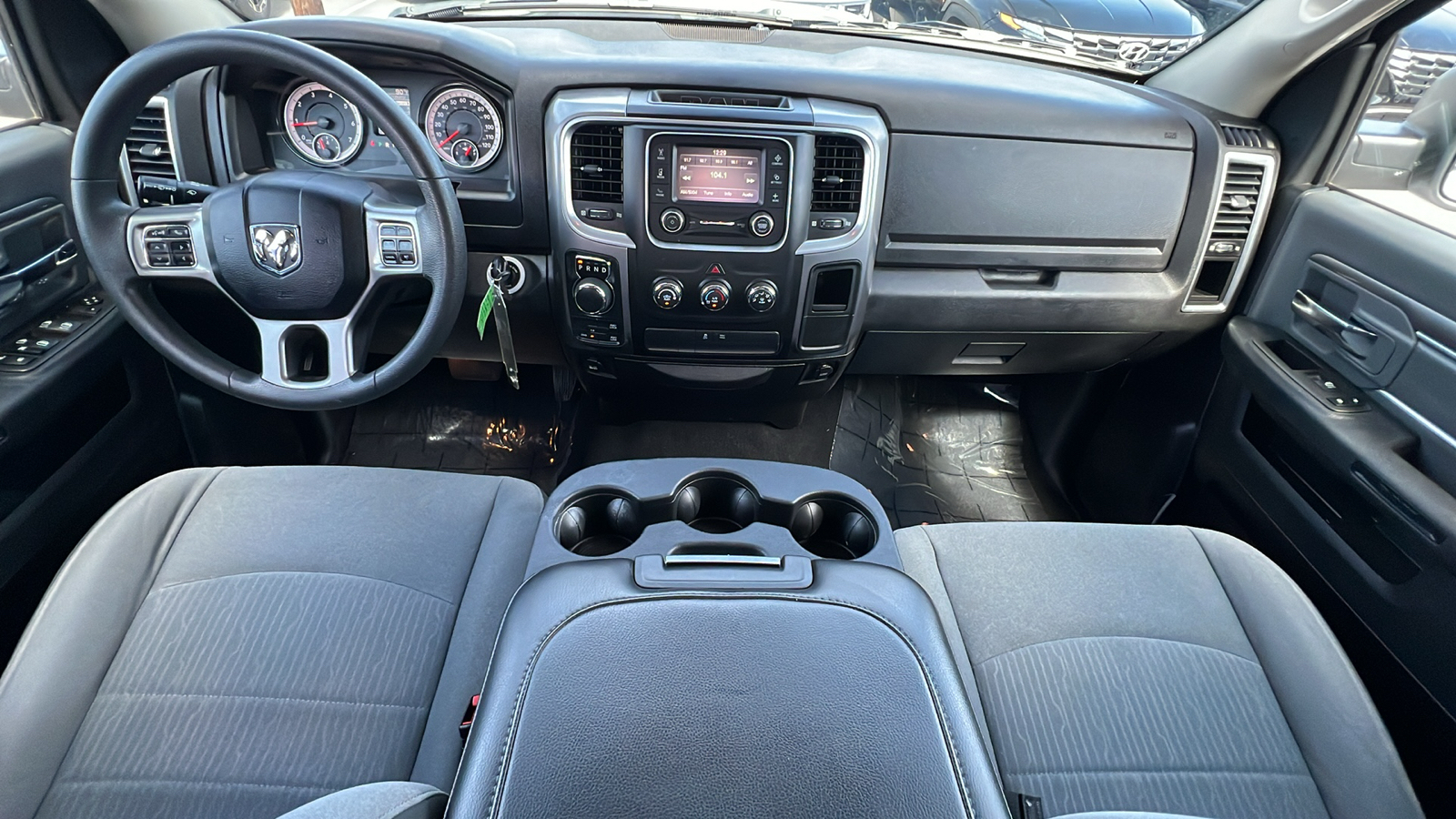 2021 Ram 1500 Classic SLT 4x4 Crew Cab 57 Box 10