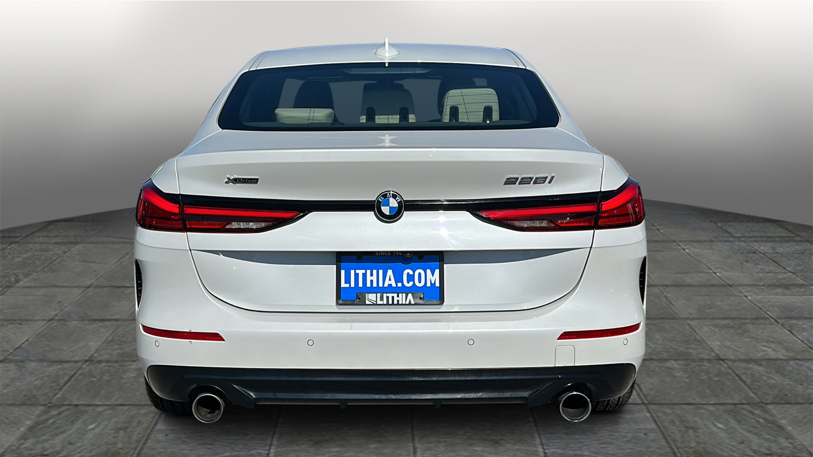 2022 BMW 2 Series 228i xDrive 5