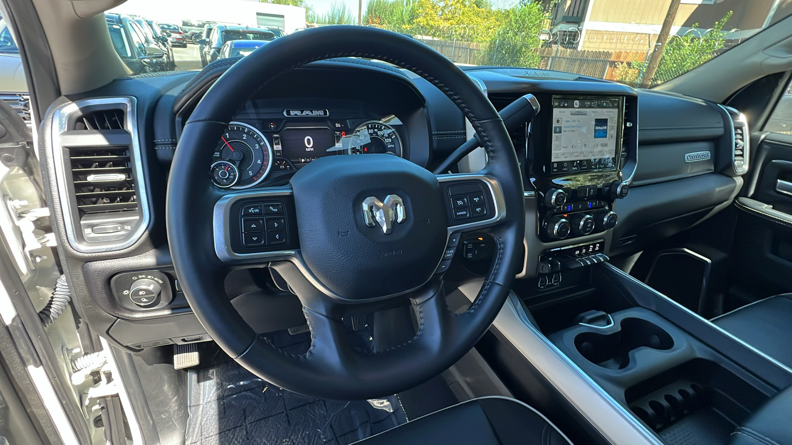 2022 Ram 2500 Laramie 4x4 Crew Cab 64 Box 2