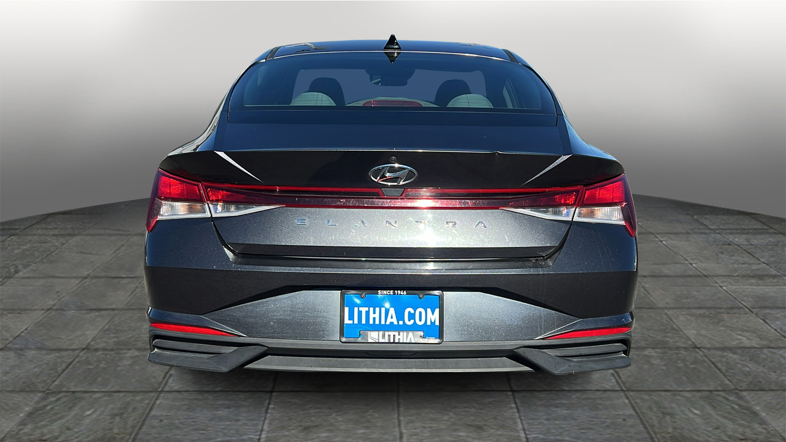 2022 Hyundai Elantra SE 5