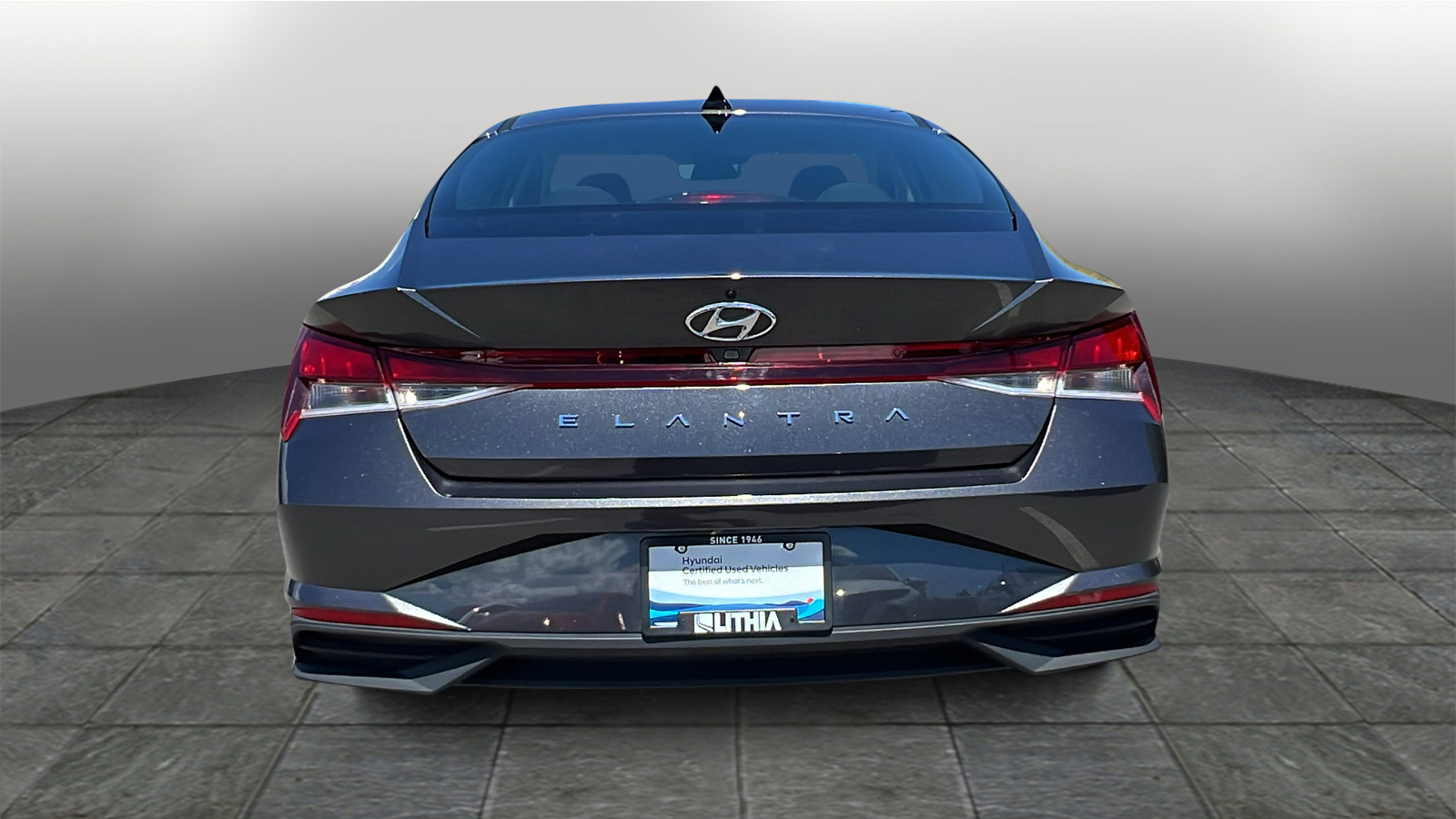 2022 Hyundai Elantra SEL 5