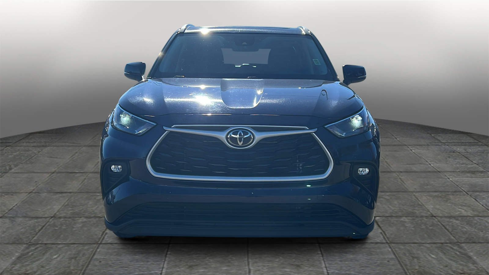 2022 Toyota Highlander XLE 6