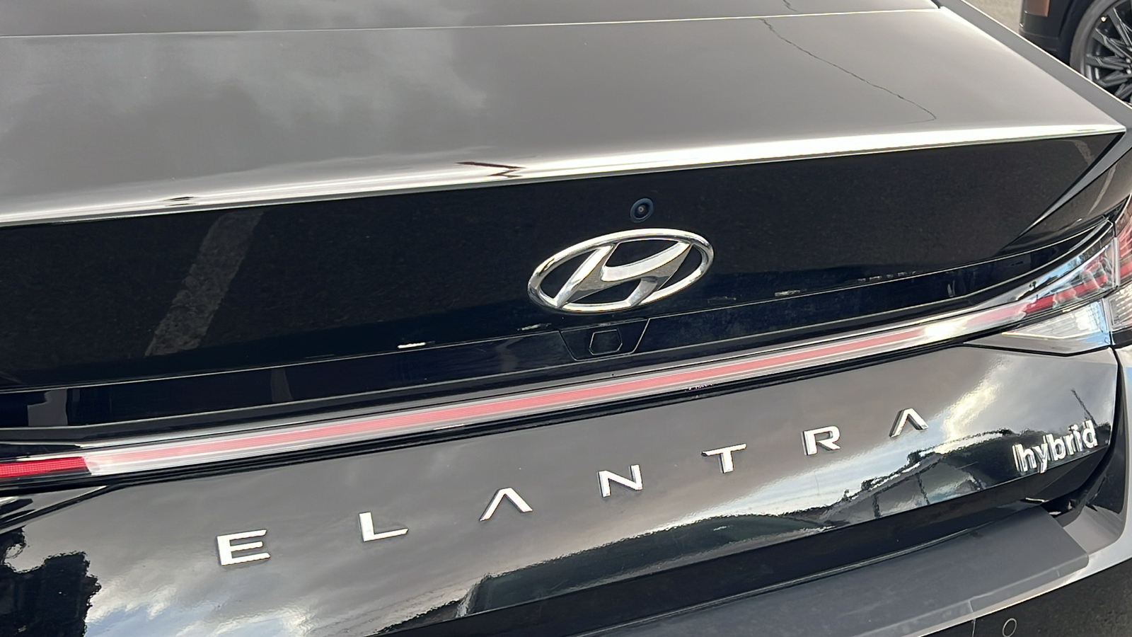 2022 Hyundai Elantra Hybrid Limited 7