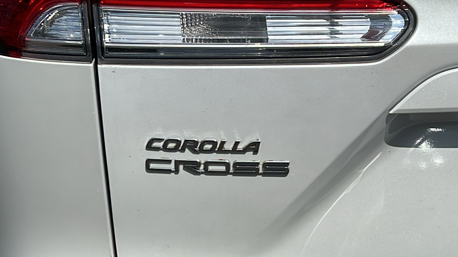 2022 Toyota Corolla Cross LE 7