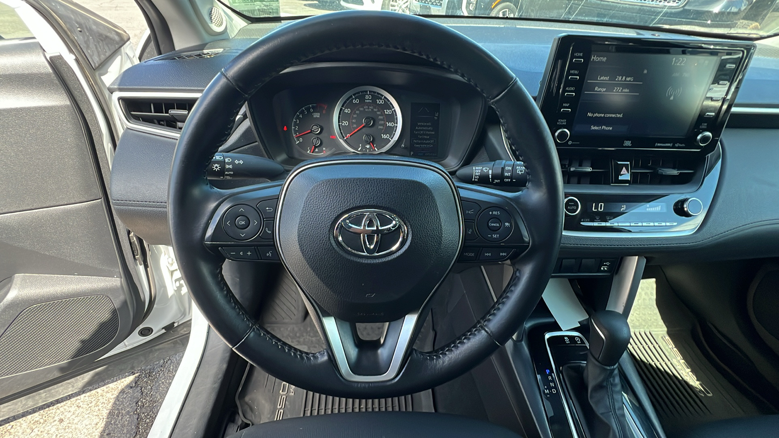 2022 Toyota Corolla Cross LE 15