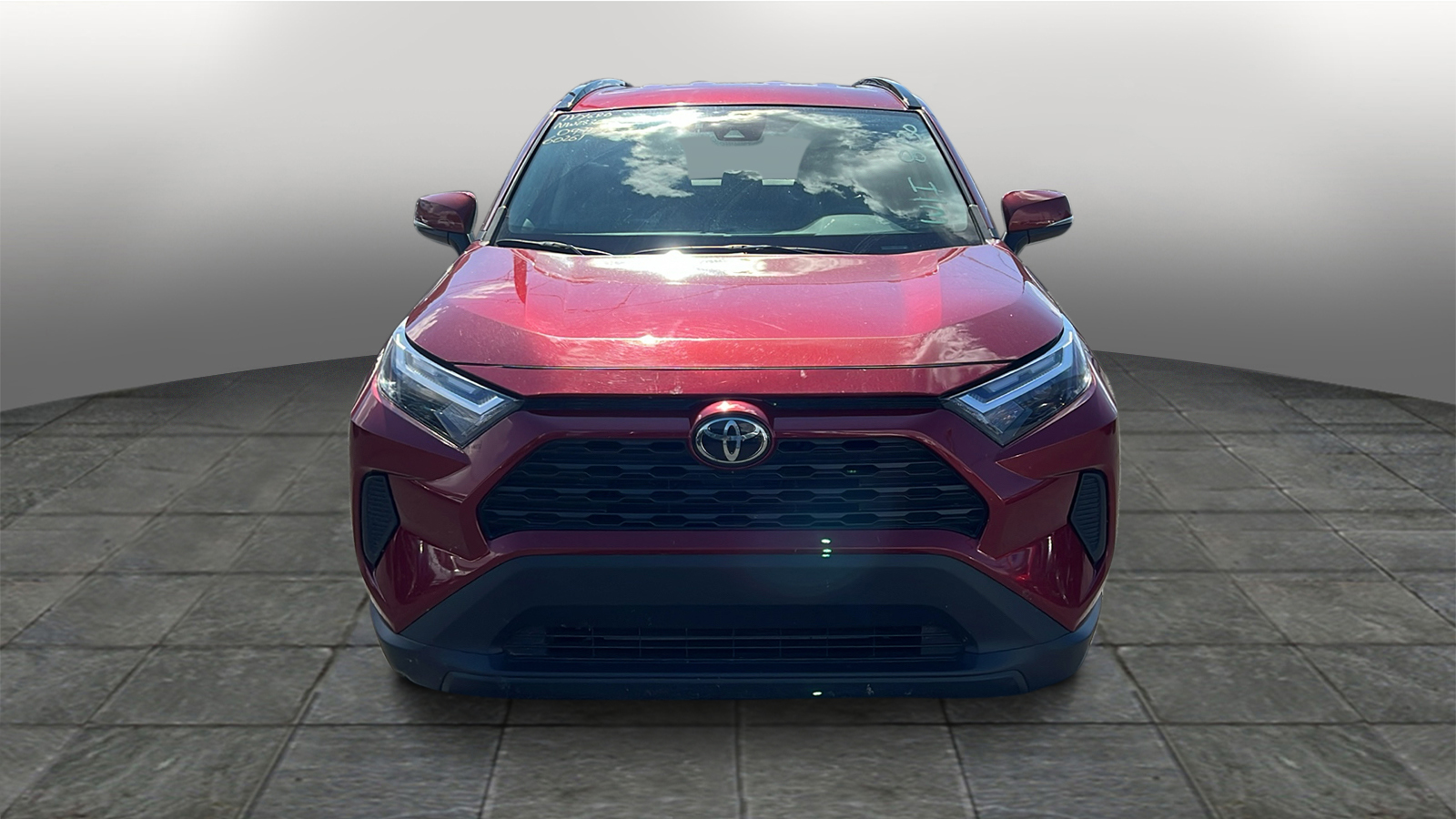 2022 Toyota RAV4 XLE 6