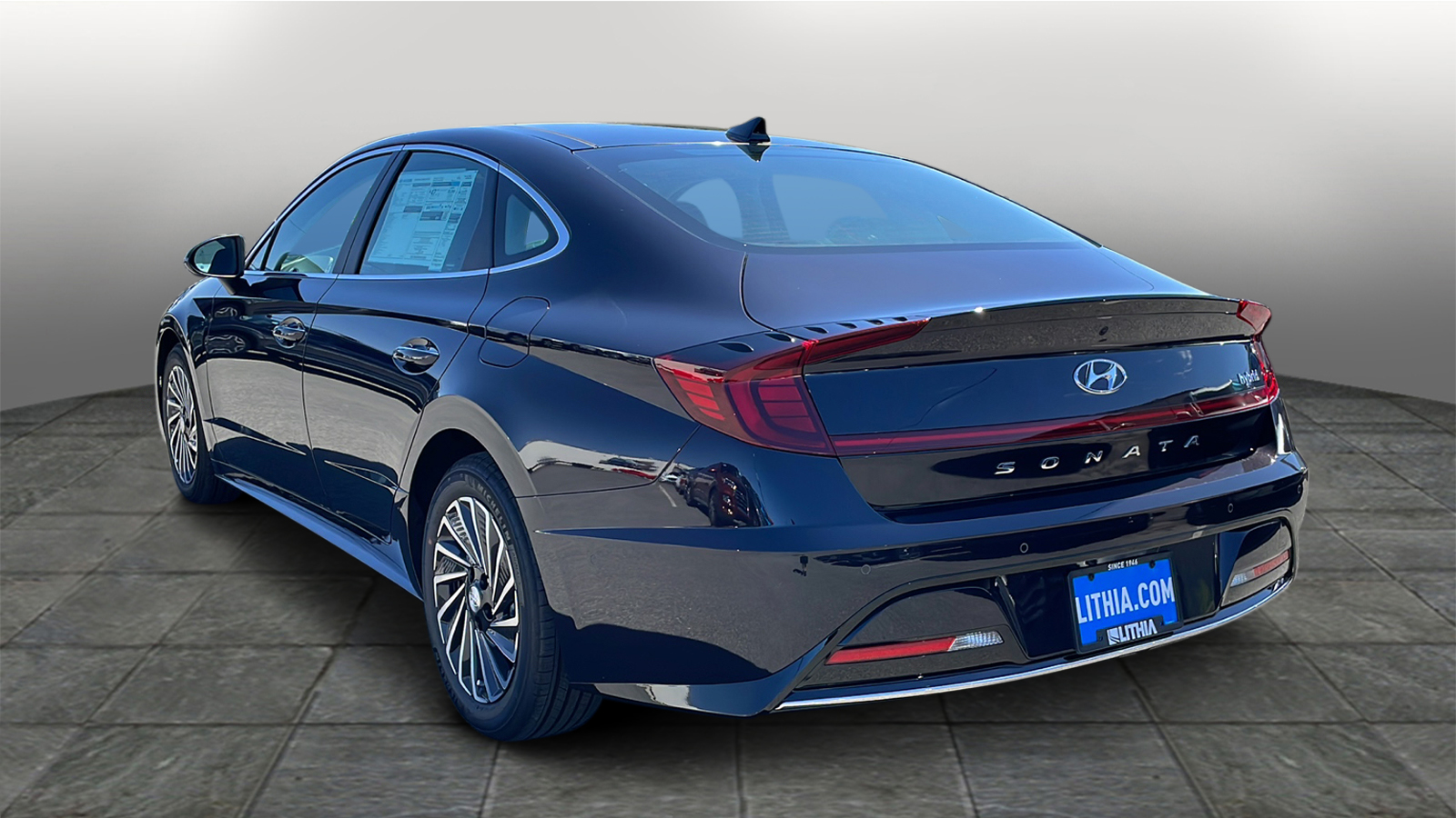 2023 Hyundai Sonata Hybrid Limited 4