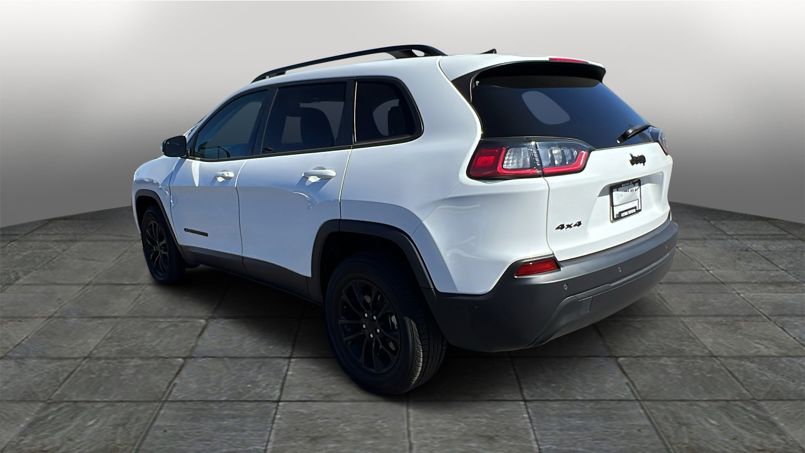 2023 Jeep Cherokee Altitude Lux 4