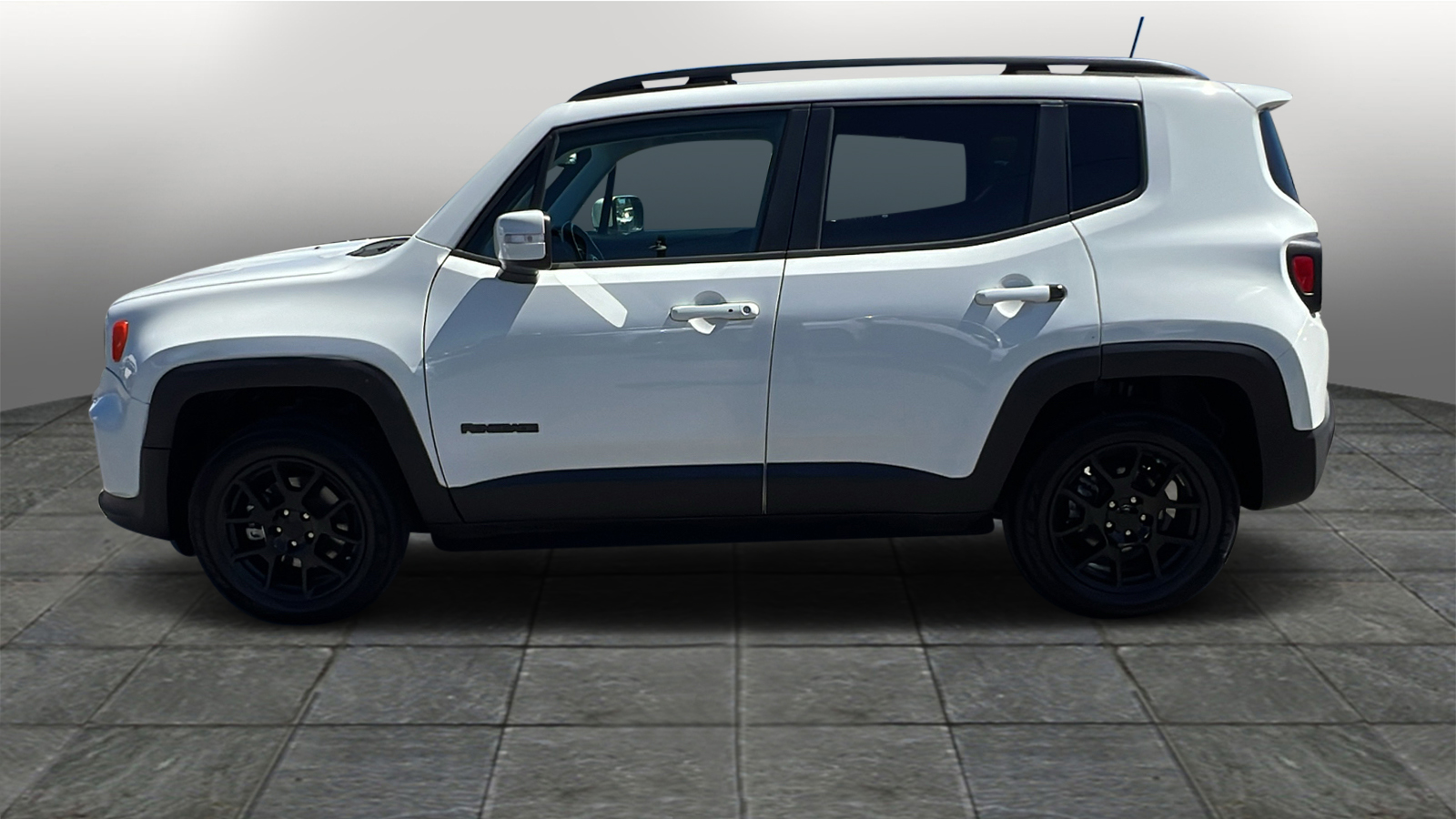 2019 Jeep Renegade  3