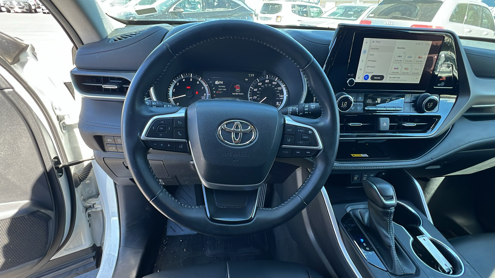 2023 Toyota Highlander XLE 15