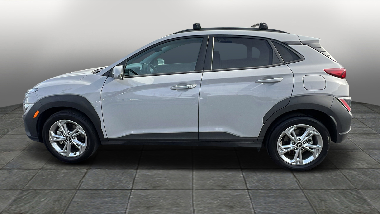 2023 Hyundai Kona SEL 3