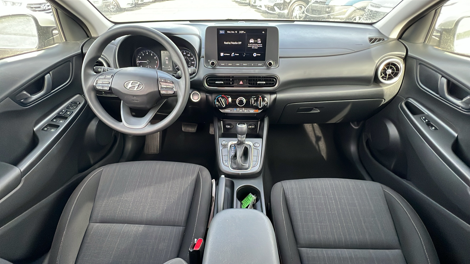 2023 Hyundai Kona SEL 10