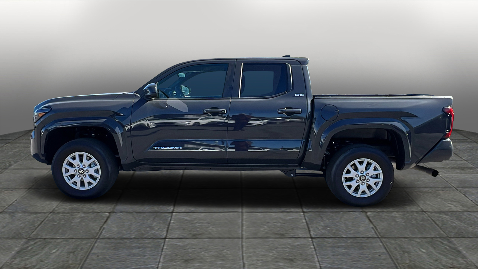 2024 Toyota Tacoma SR5 Double Cab 5 Bed AT 3