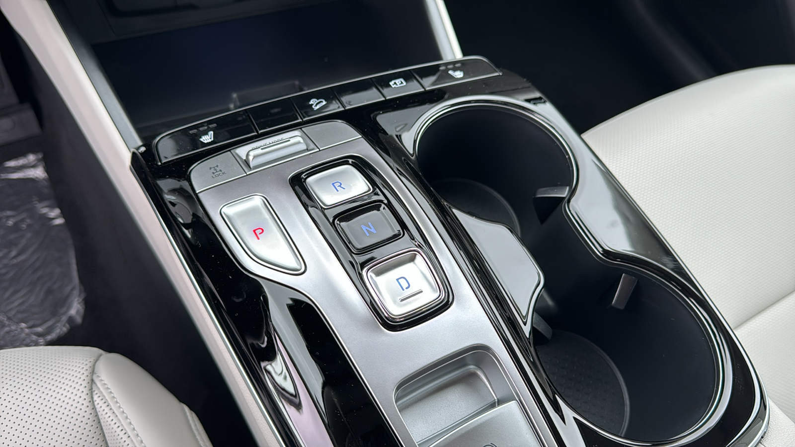 2024 Hyundai Tucson Hybrid SEL Convenience 17