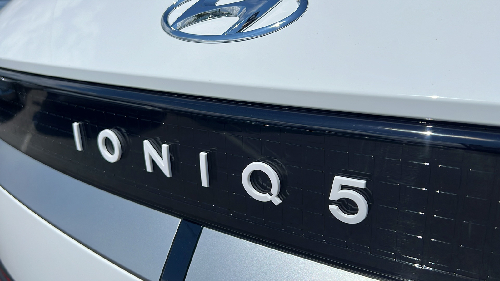 2024 Hyundai IONIQ 5 SEL 7