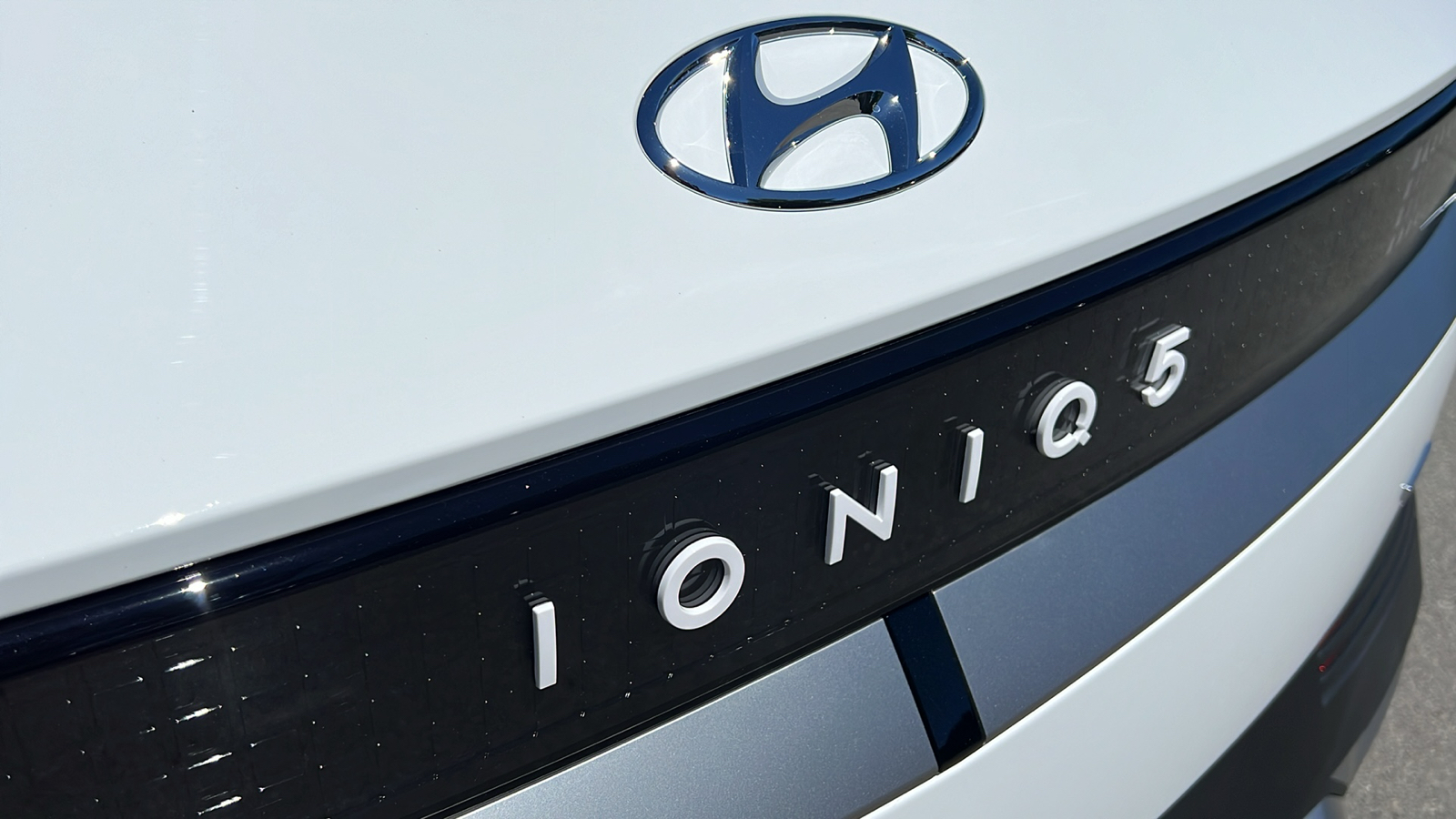 2024 Hyundai IONIQ 5 SEL 7