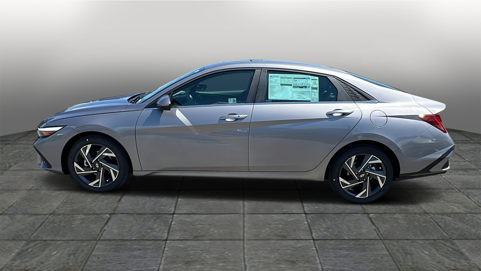 2024 Hyundai Elantra SEL 3