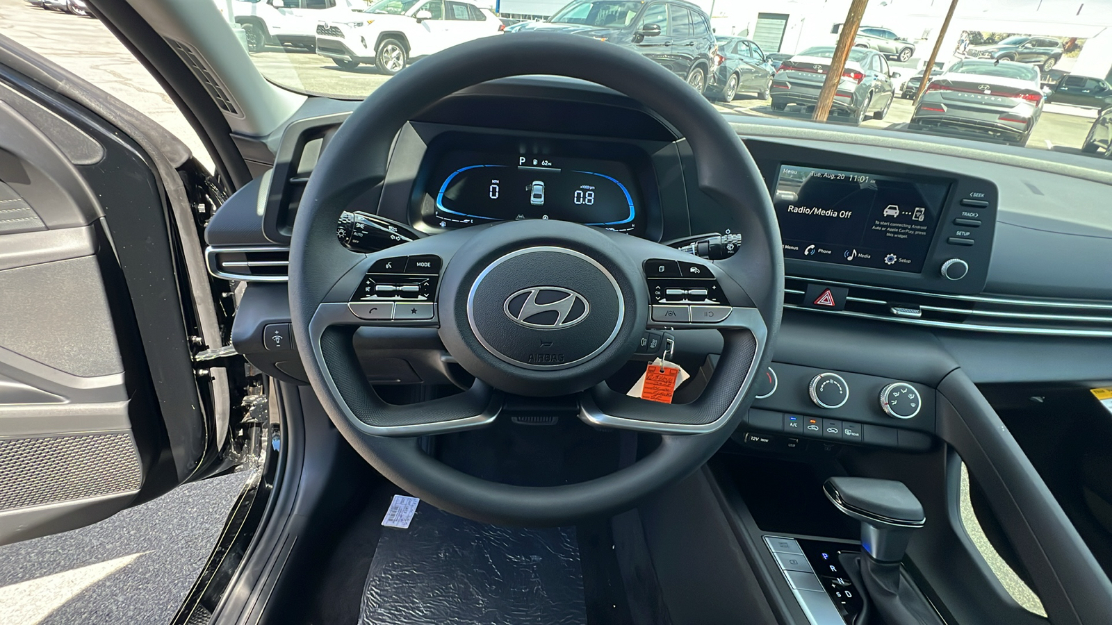 2024 Hyundai Elantra SE 15