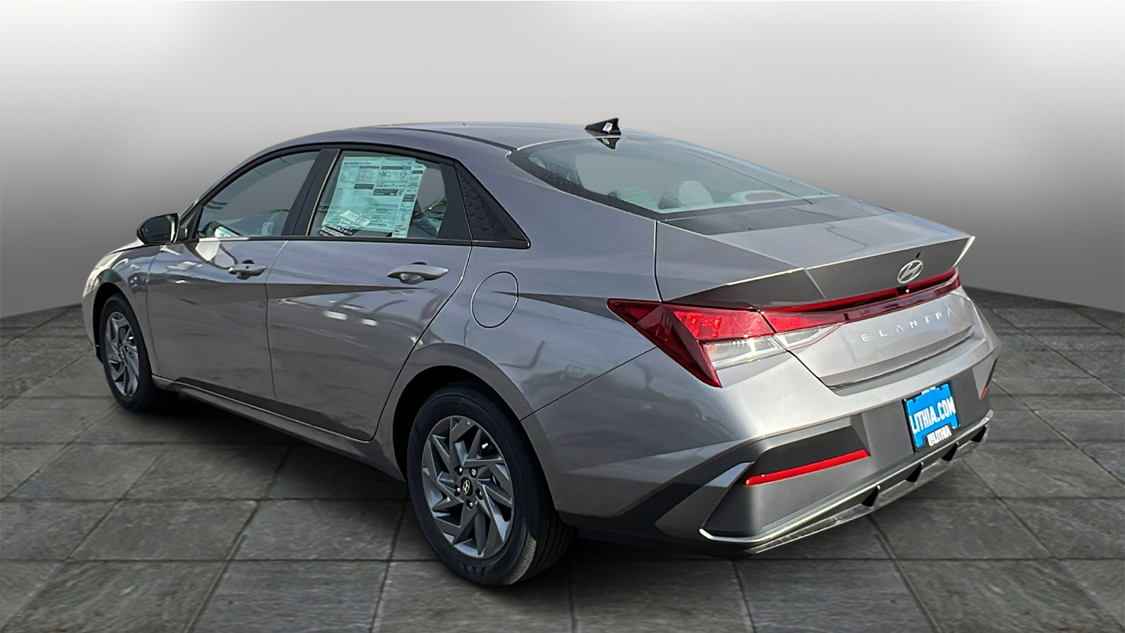 2024 Hyundai Elantra SEL 4