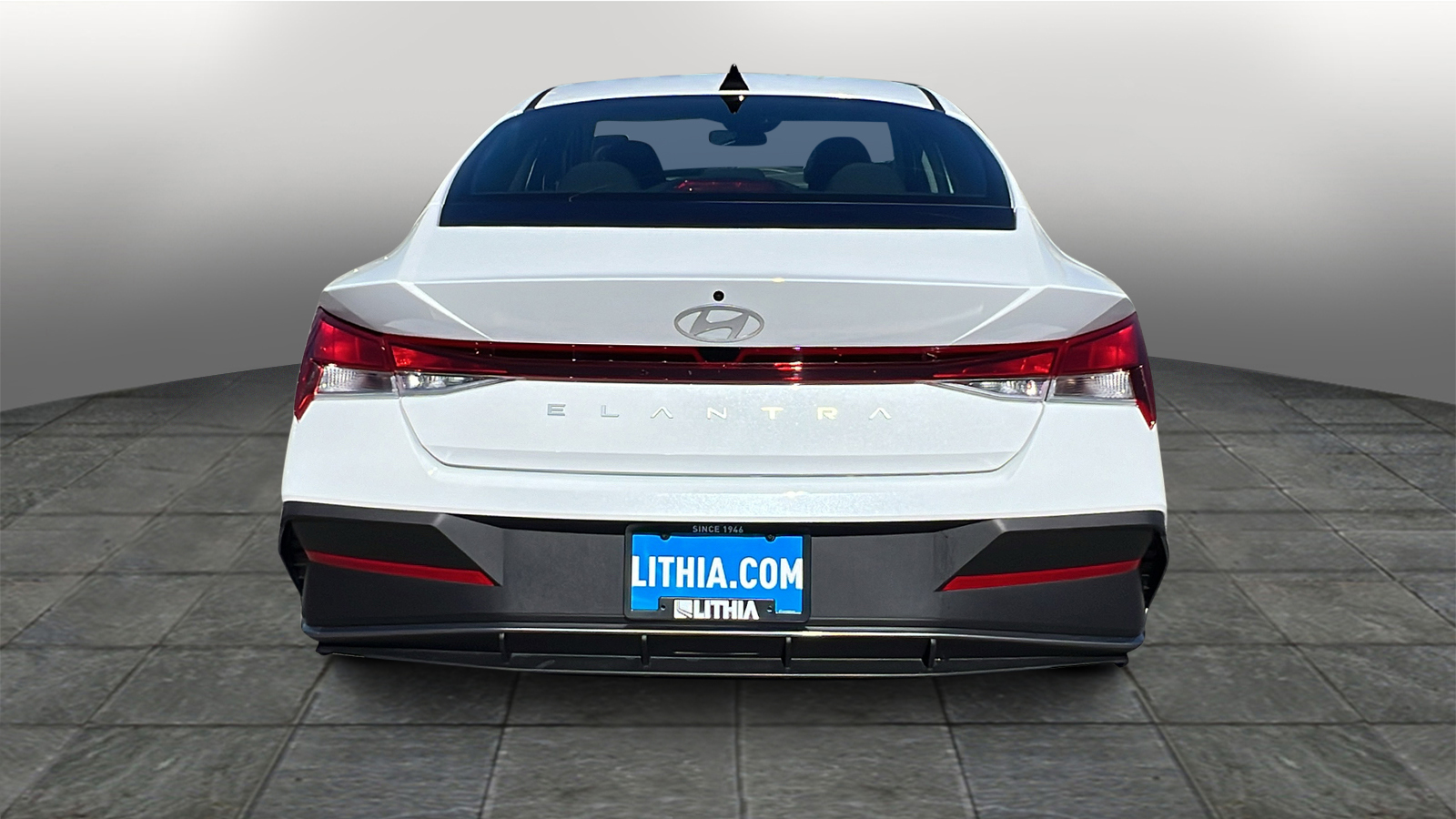 2024 Hyundai Elantra SEL 5