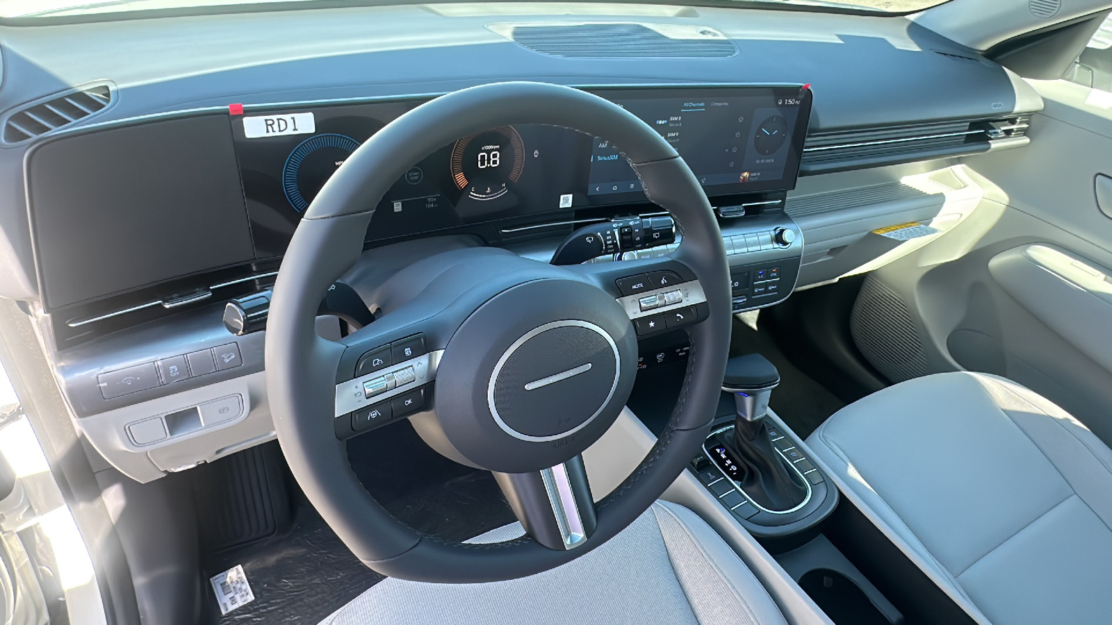 2025 Hyundai Kona SEL 2