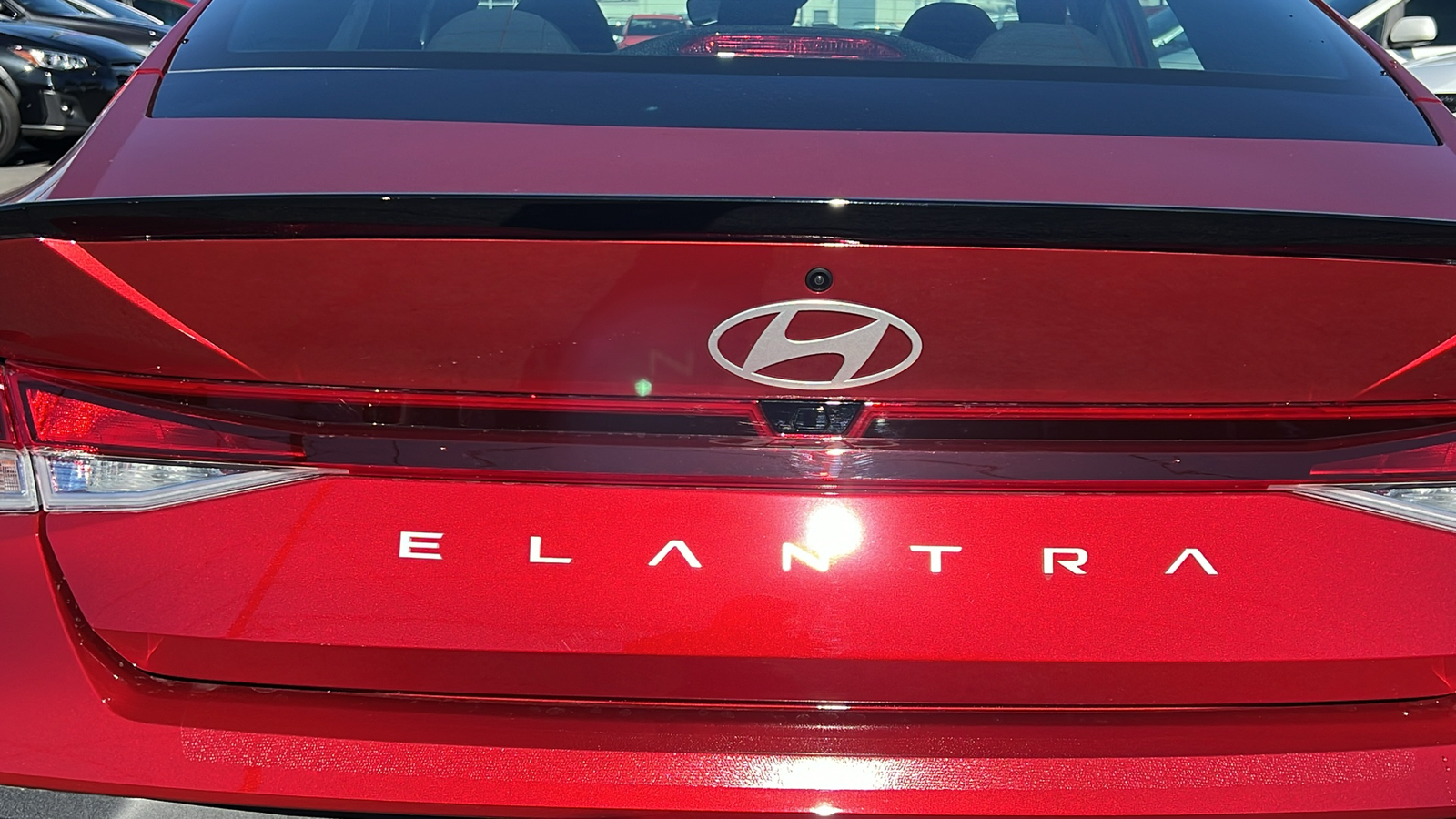 2025 Hyundai Elantra SEL Sport 7